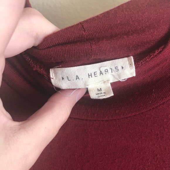 LA Hearts Burgundy Shift Dress - Picture 2 of 4